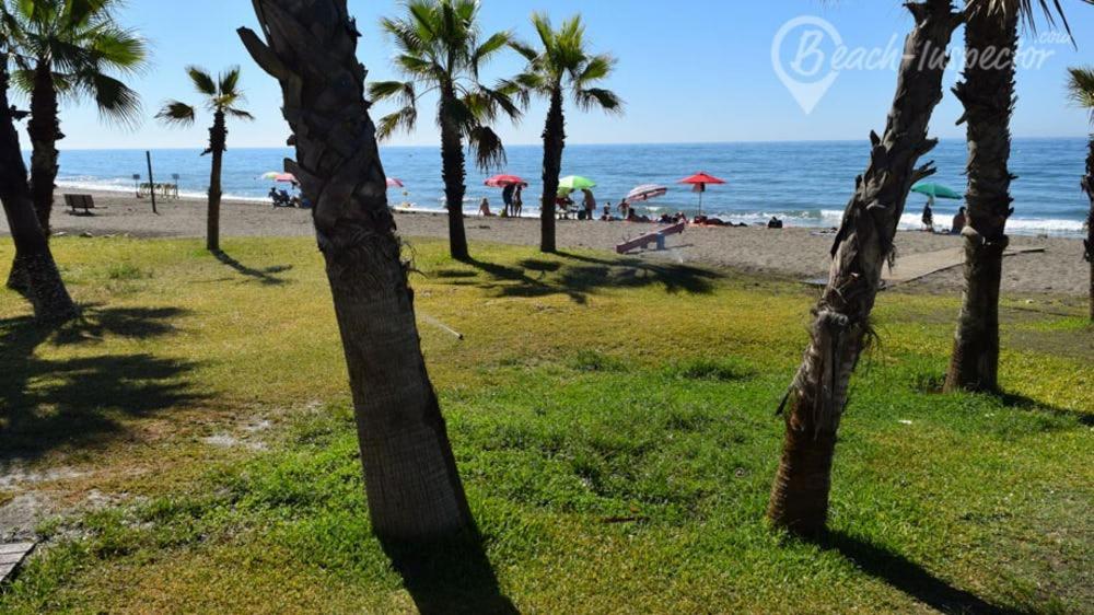 Apartamento 60 M2 En La Playa Torre de Benagalbon Buitenkant foto