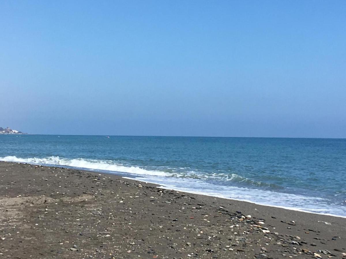 Apartamento 60 M2 En La Playa Torre de Benagalbon Buitenkant foto