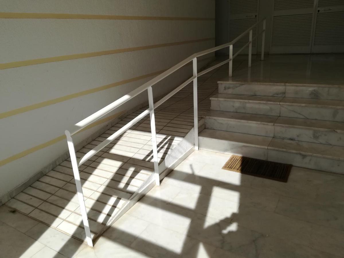 Apartamento 60 M2 En La Playa Torre de Benagalbon Buitenkant foto