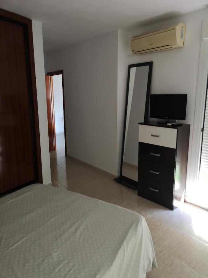 Apartamento 60 M2 En La Playa Torre de Benagalbon Buitenkant foto